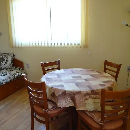 Orange Apartmán *
